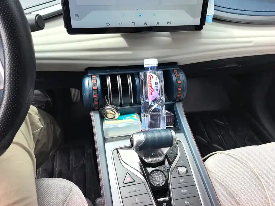 BYD Yuan Plus — миниатюра 16
