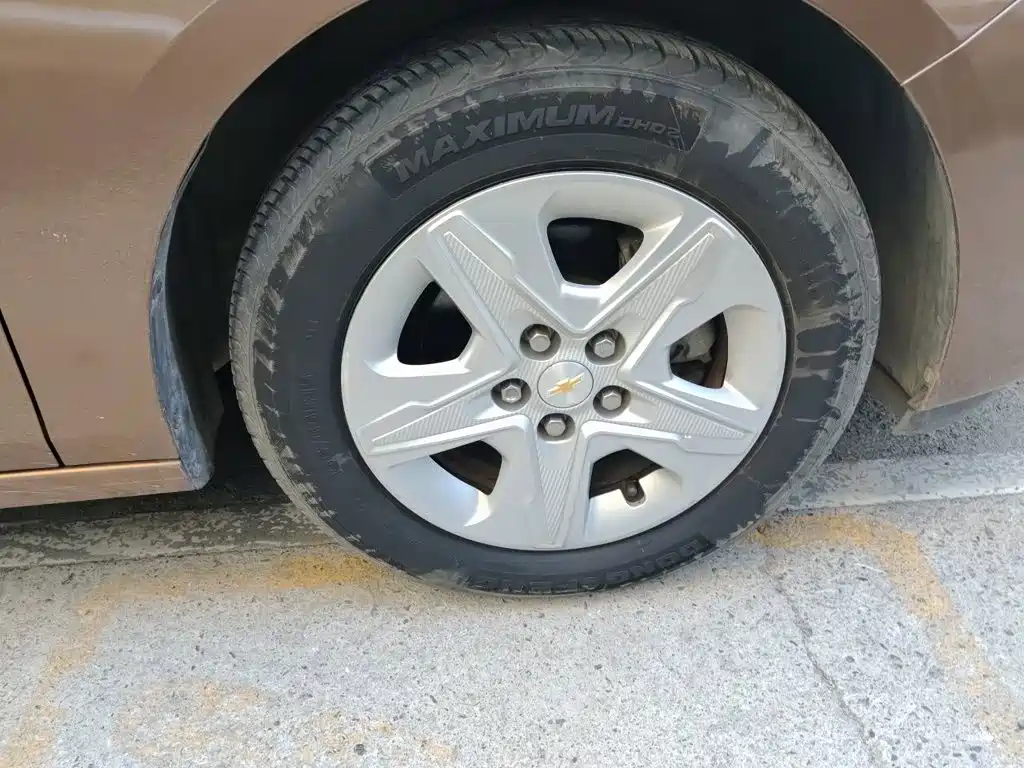 Chevrolet Cavalier — миниатюра 24