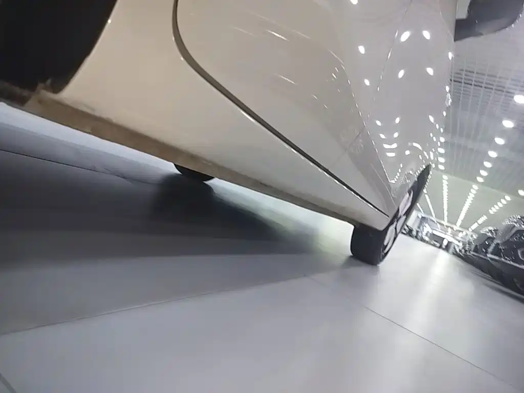 Wuling MINIEV — миниатюра 21