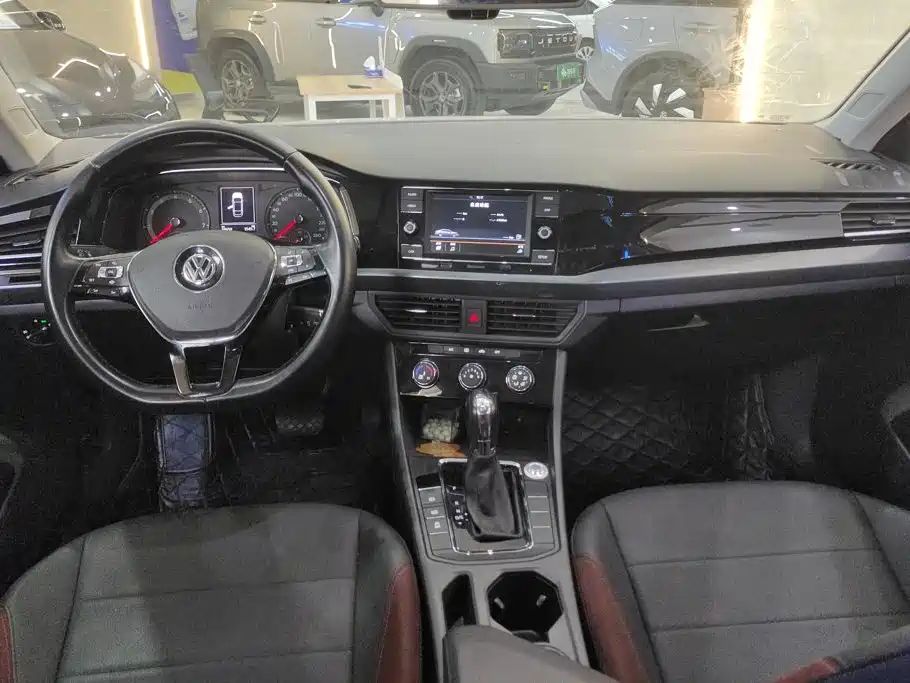 Volkswagen Bora — миниатюра 12