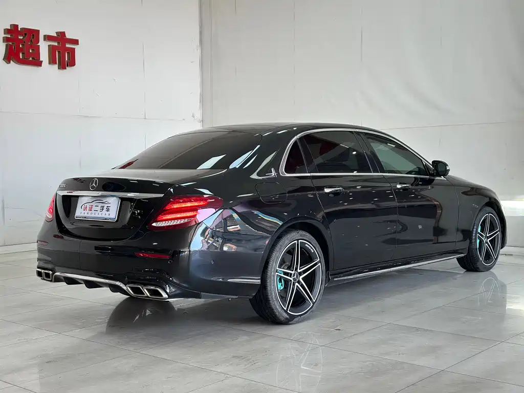 MERCEDES-BENZ E CLASS