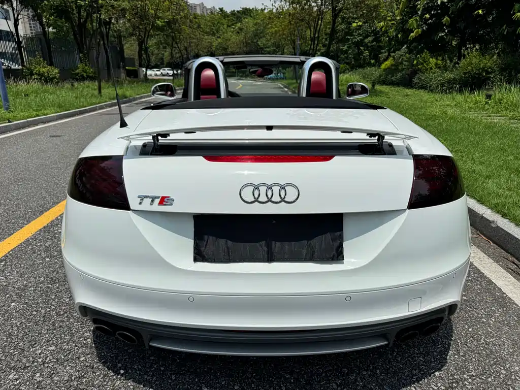 Audi TTS 2011 TTS Roadster 2.0TFSI quattro