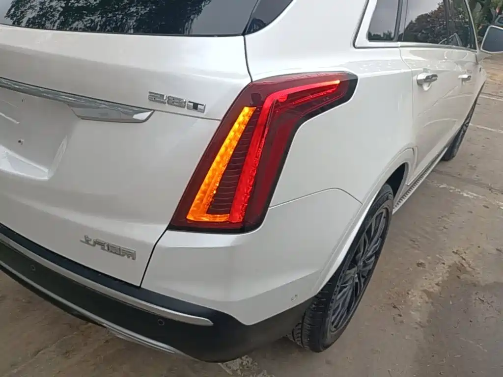 Cadillac XT5 — миниатюра 8