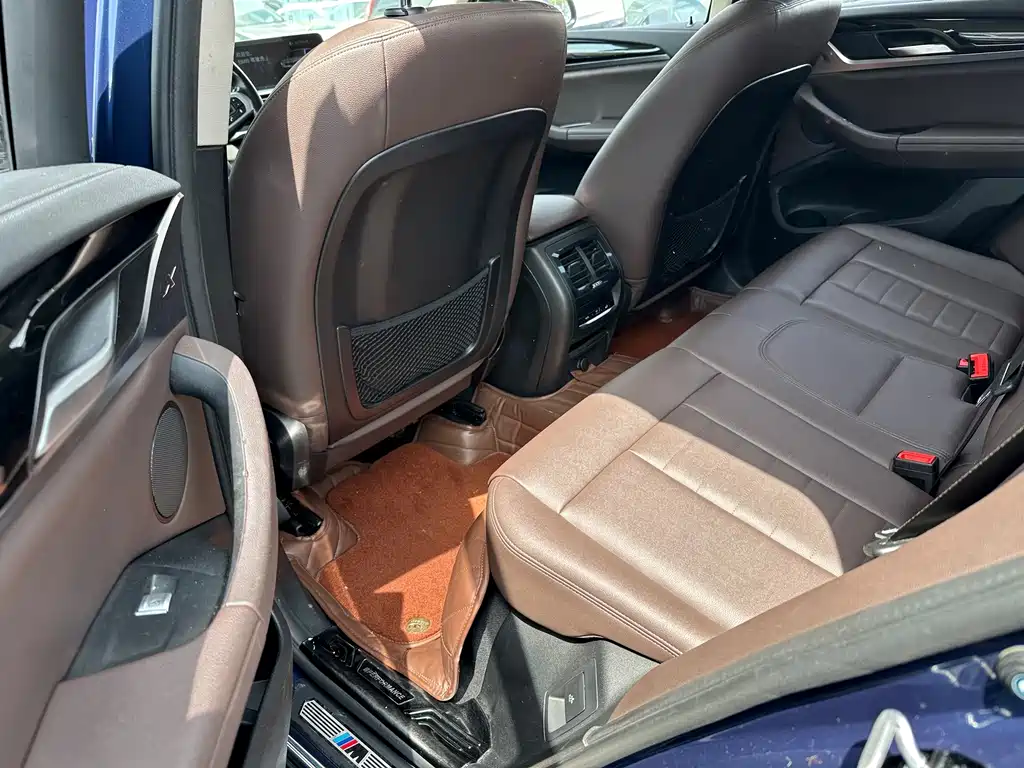 BMW X3 — миниатюра 5