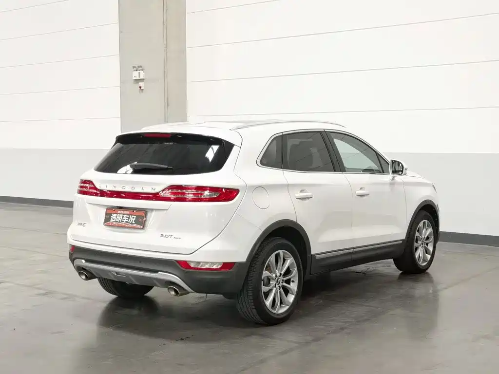 Lincoln MKC — миниатюра 2