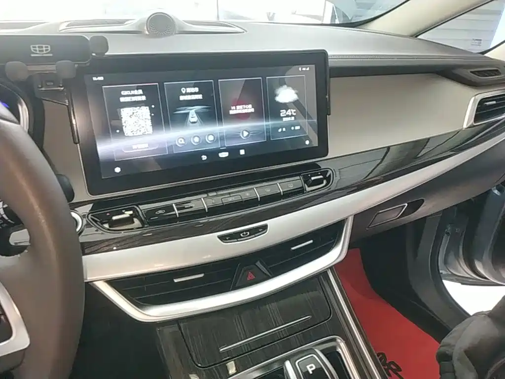 Geely Jia Ji — миниатюра 13