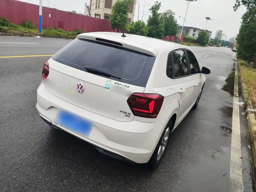 Volkswagen Polo — миниатюра 7