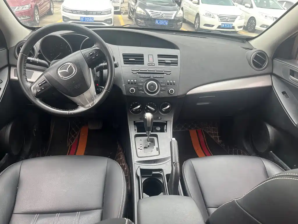 Mazda 3 Xingcheng — миниатюра 6