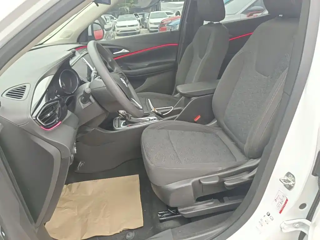 Buick Encore GX — миниатюра 15