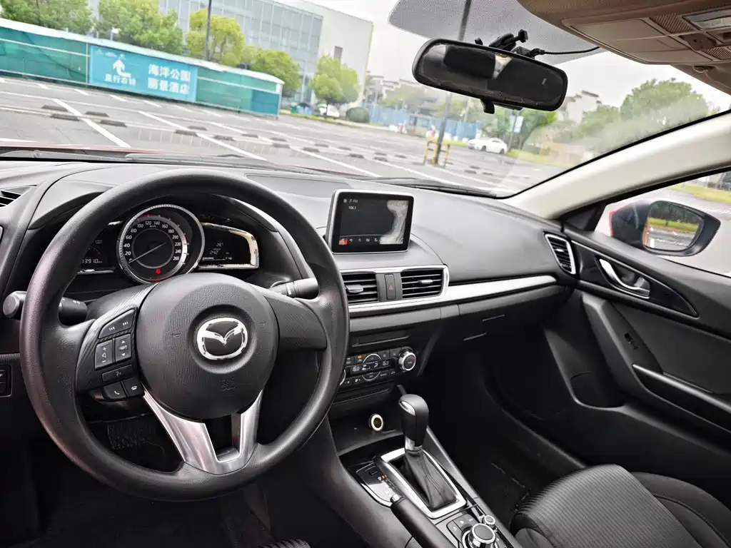 Mazda 3 Axela — миниатюра 9