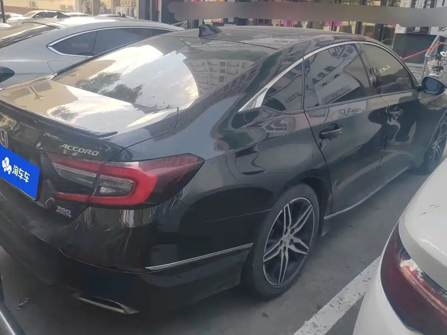 Honda Accord — миниатюра 3