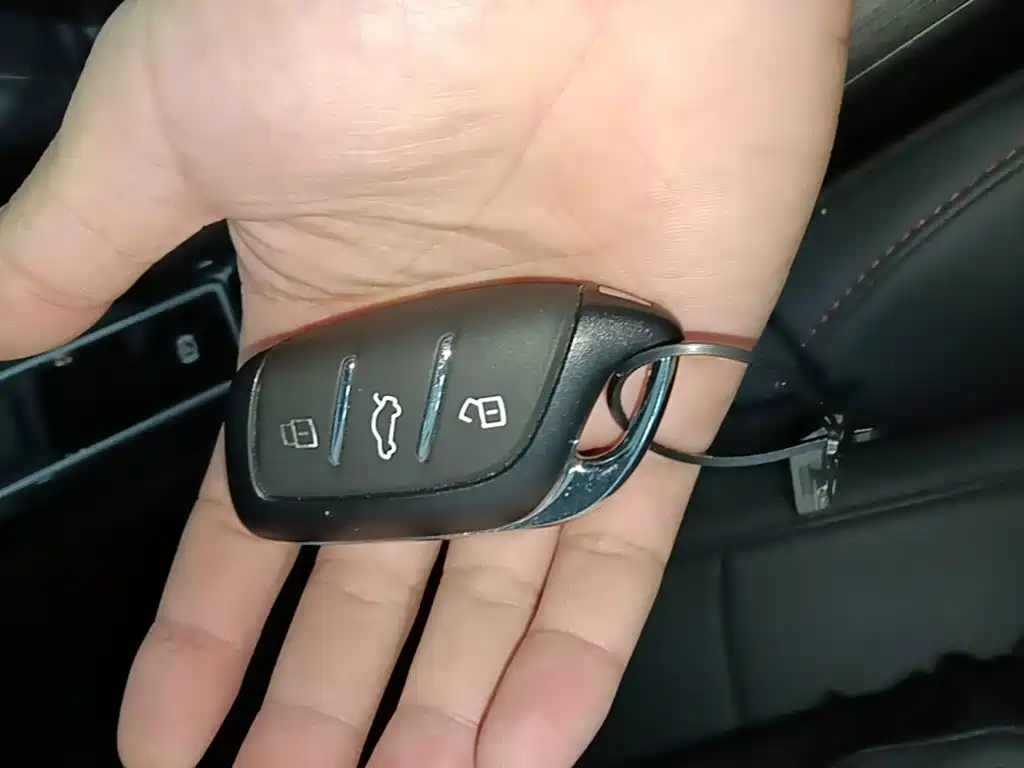 Roewe i5 — миниатюра 9