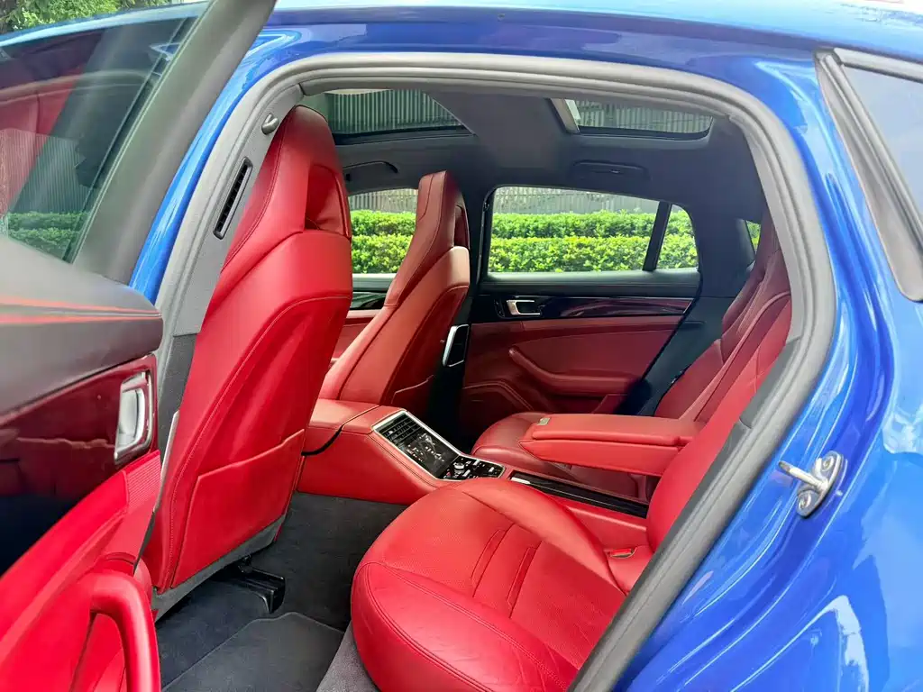 Porsche Panamera — миниатюра 10