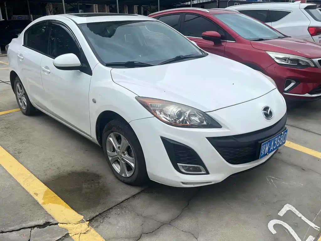 Mazda 3 Xingcheng — миниатюра 3