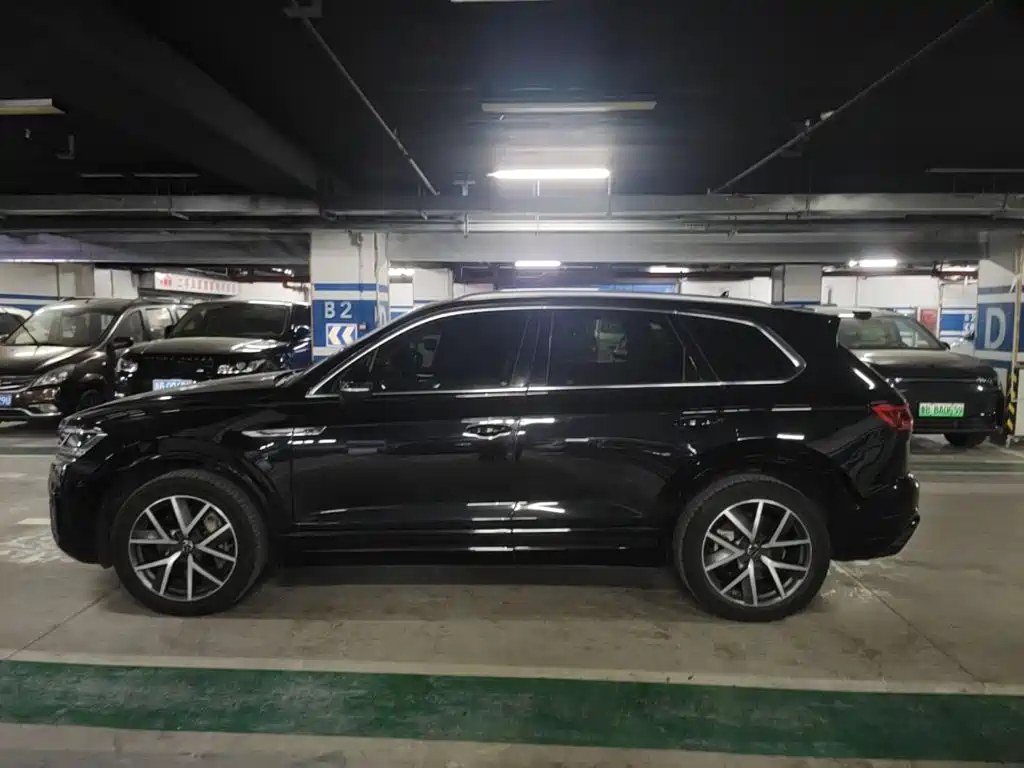 Volkswagen Touareg — миниатюра 4