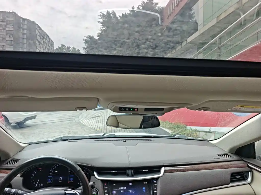 Cadillac XTS — миниатюра 18