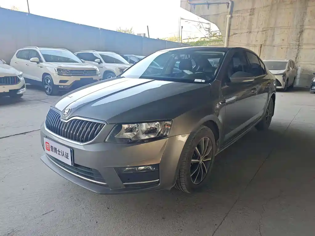 SKODA OCTAVIA