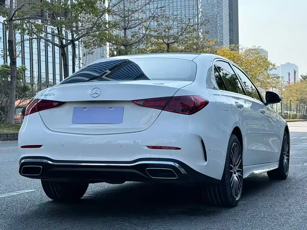 MERCEDES-BENZ C CLASS