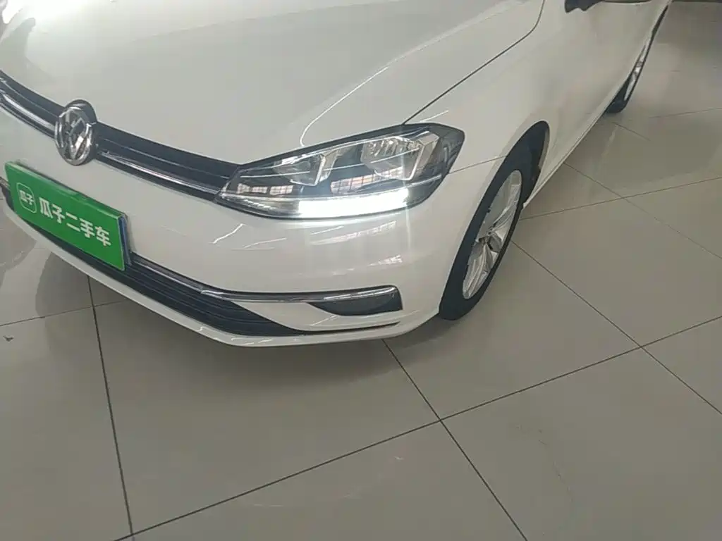 Volkswagen Golf — миниатюра 24