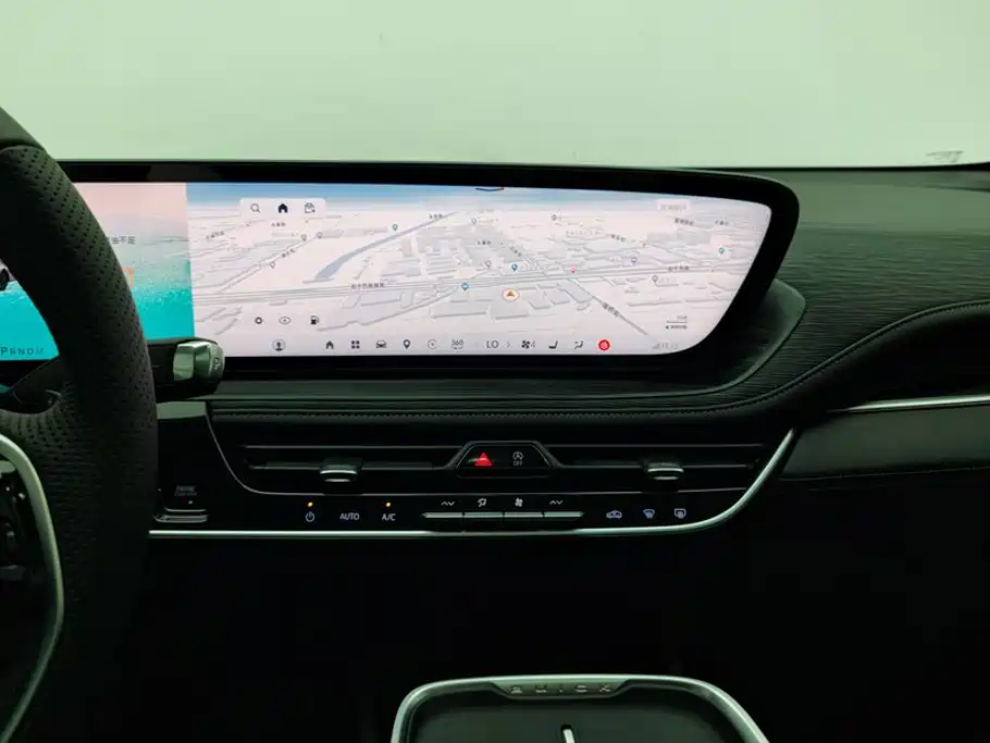Buick LaCrosse — миниатюра 13