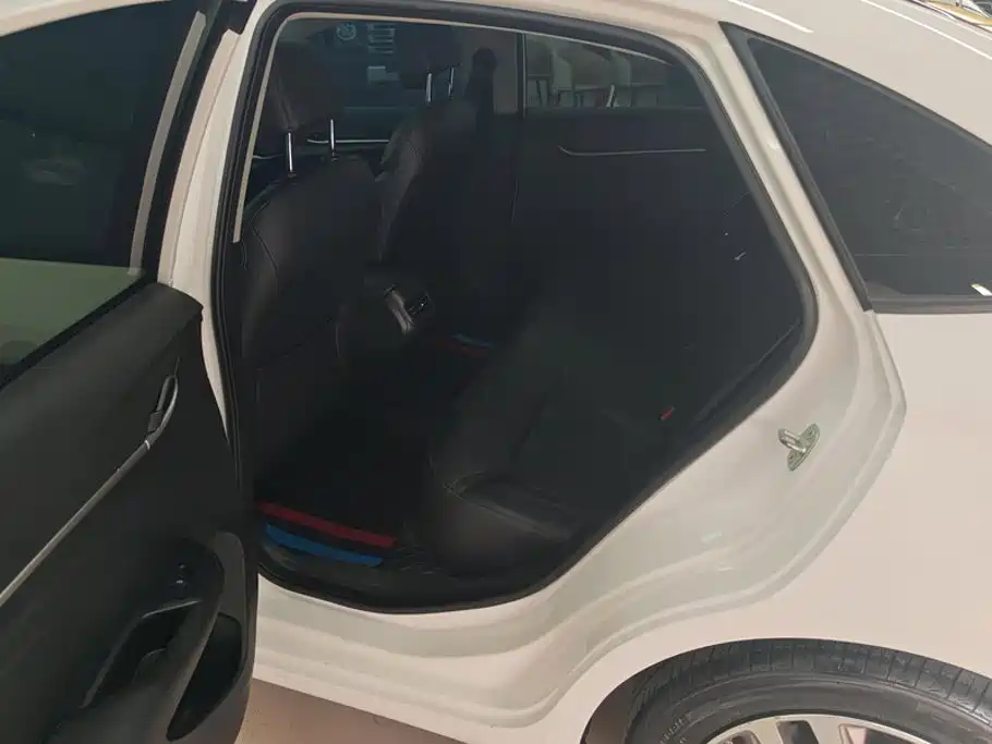 Buick Excelle — миниатюра 11