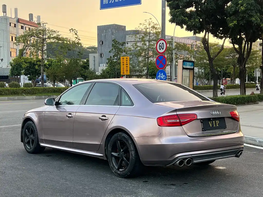 Audi A4L — миниатюра 13