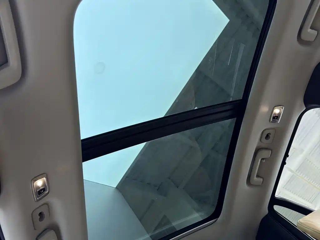 Volvo XC90 — миниатюра 14