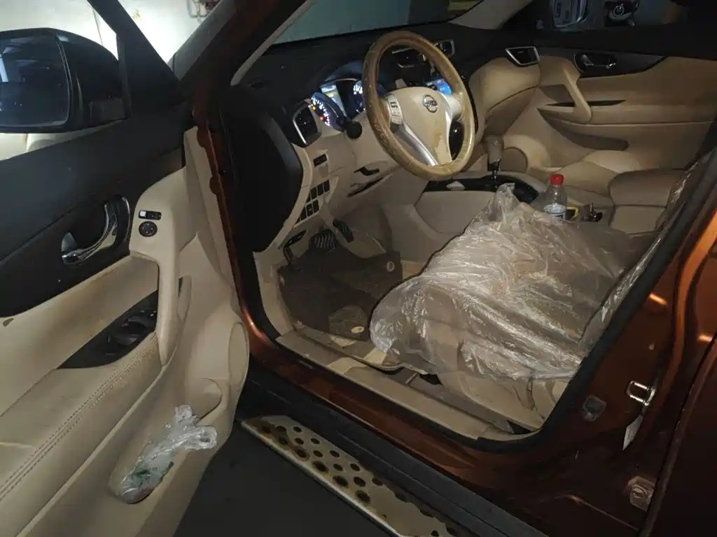Nissan X-Trail — миниатюра 12