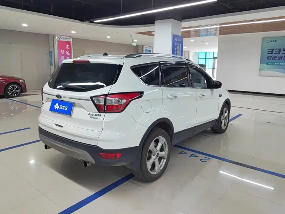 Ford Kuga — миниатюра 3