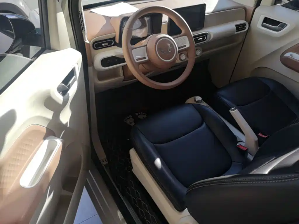 Wuling MINIEV — миниатюра 16