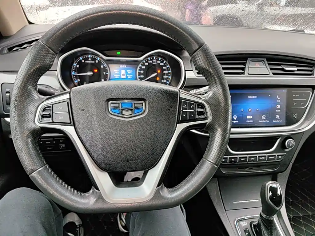 Geely Emgrand — миниатюра 11