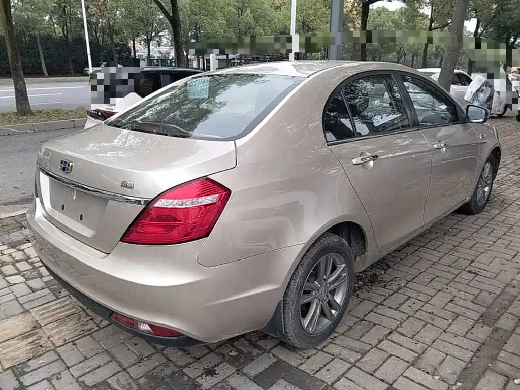 Geely Emgrand — миниатюра 7