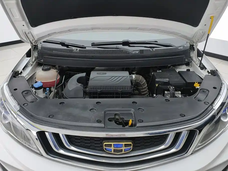 Geely Vision X3 — миниатюра 10