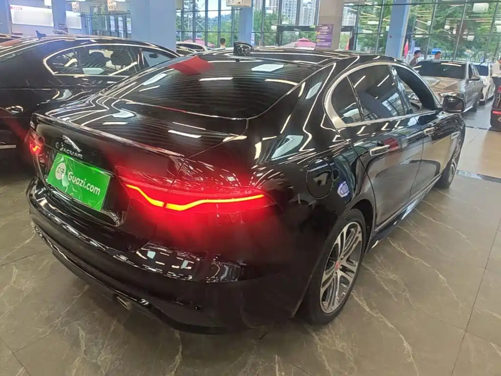 Jaguar XEL — миниатюра 7