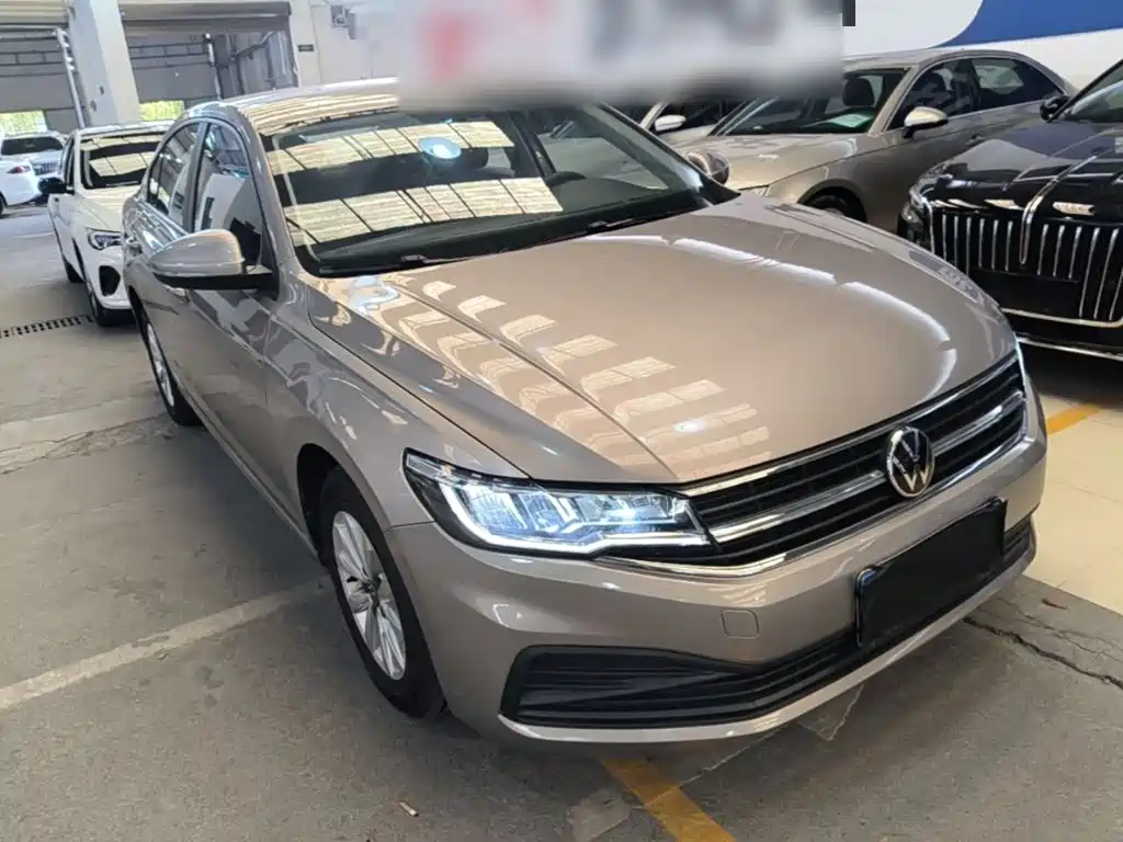Volkswagen Bora — миниатюра 4