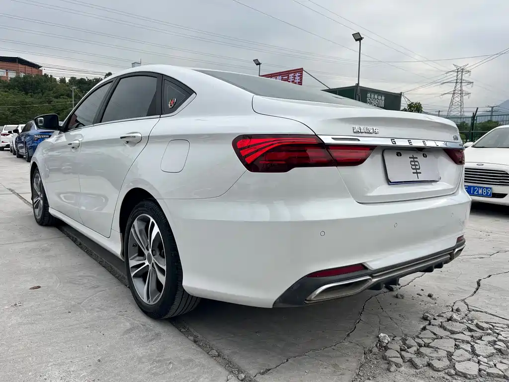 Geely Binrui — миниатюра 16