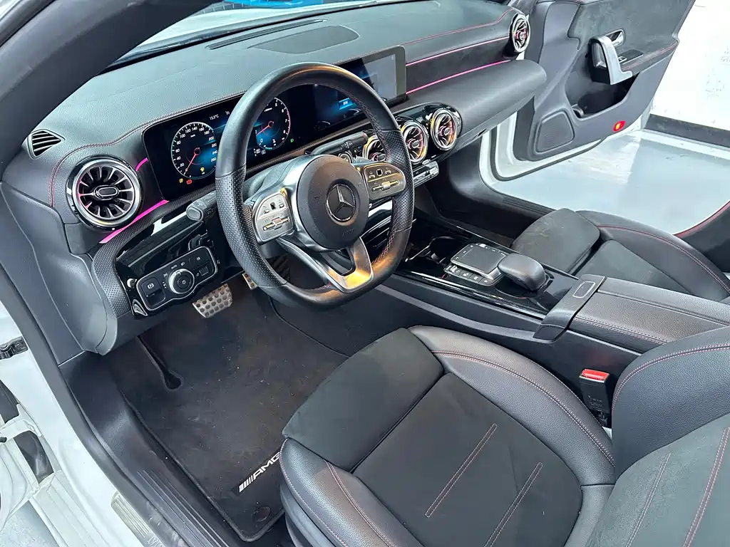 Mercedes-Benz CLA (Import) — миниатюра 5