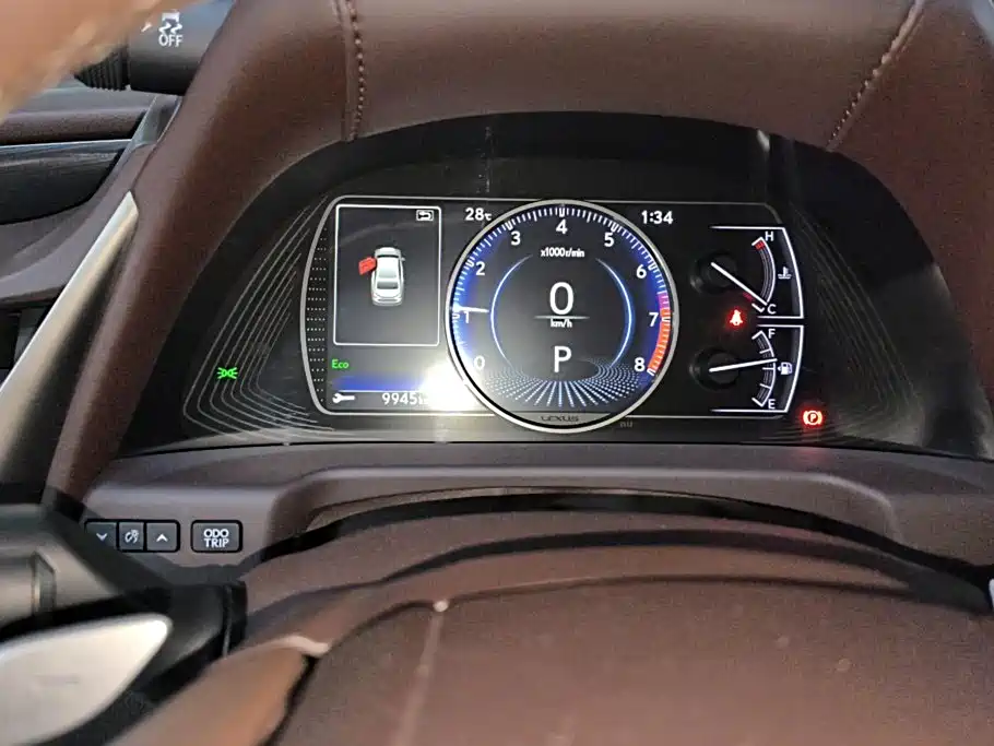 Lexus ES — миниатюра 14