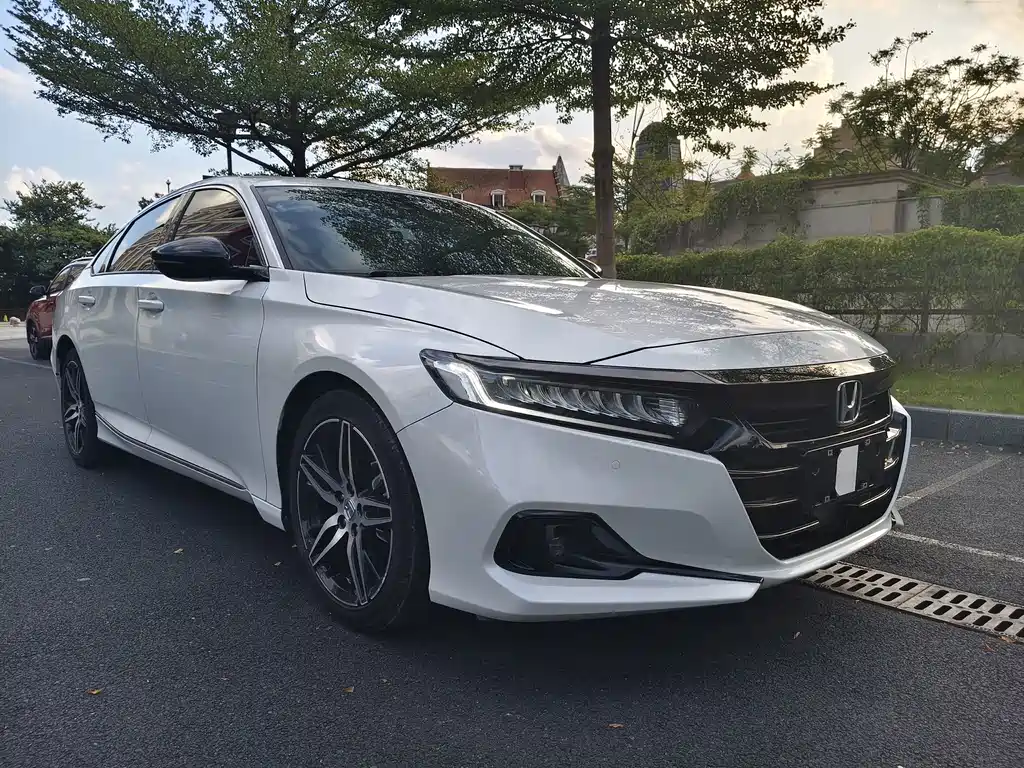 Honda Accord — миниатюра 3