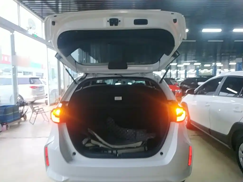 Honda Fit — миниатюра 19