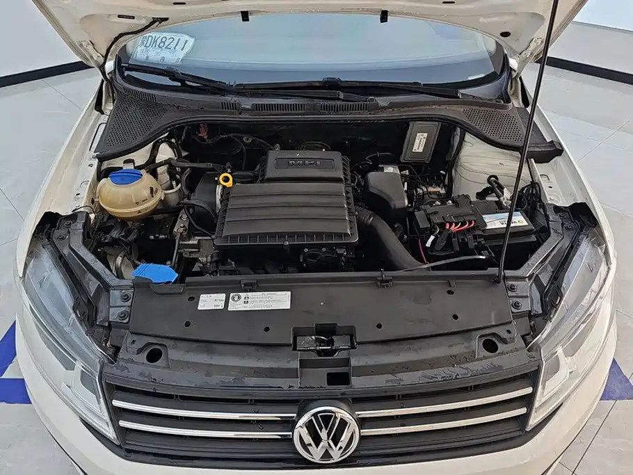 Volkswagen Santana — миниатюра 10