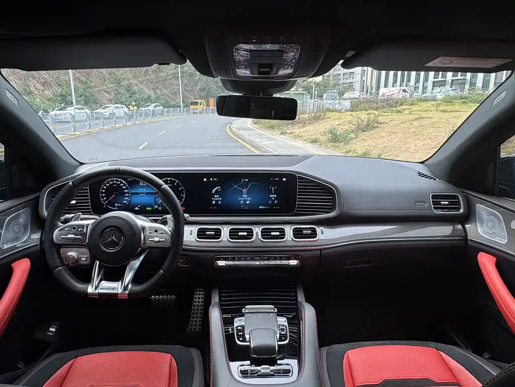 MERCEDES-BENZ GLE COUPE AMG