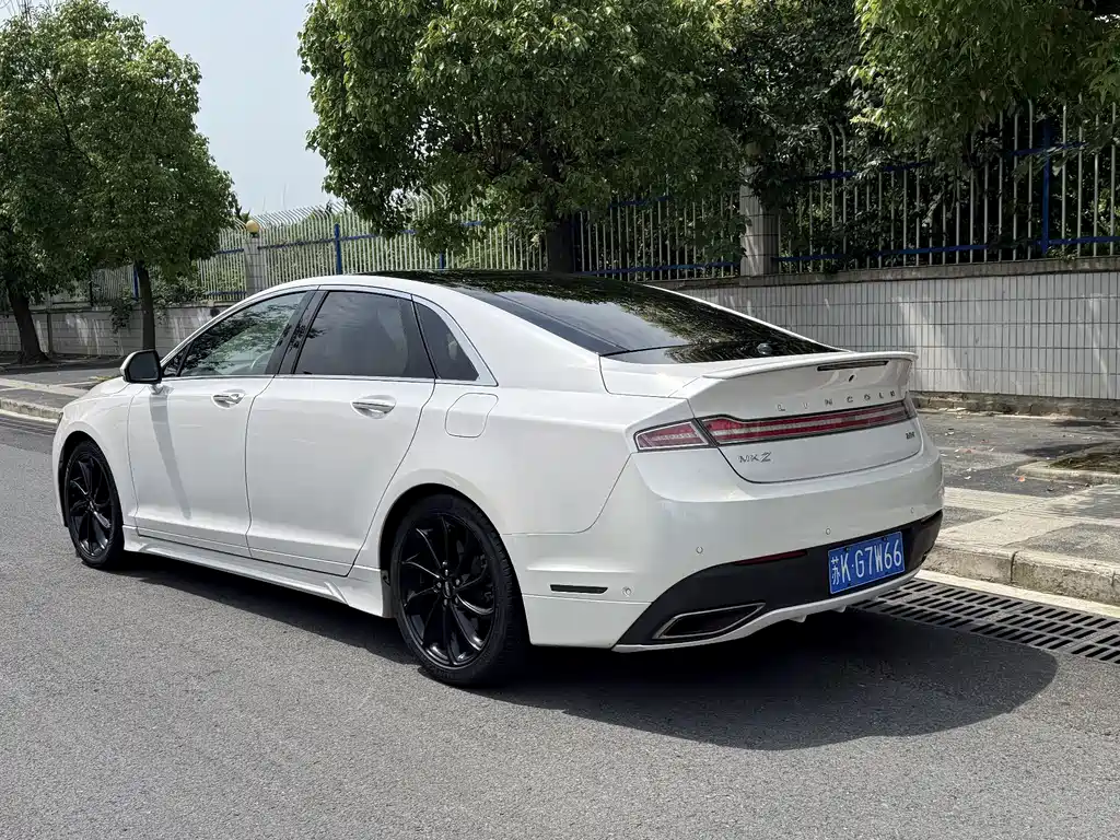 Lincoln MKZ 2020 2.0T MONO WHITE