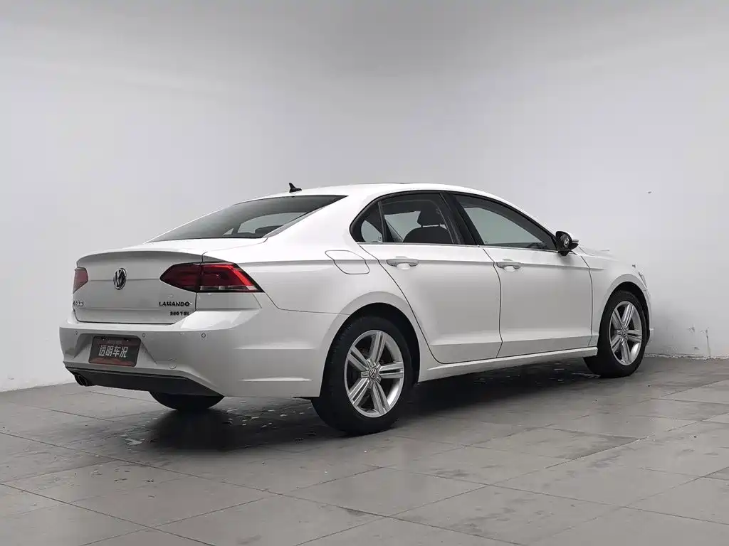 Volkswagen Lamando — миниатюра 2