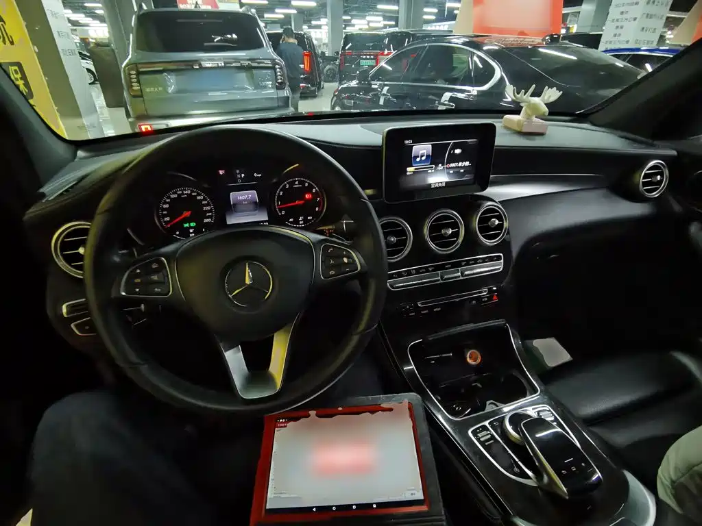 Mercedes-Benz GLC — миниатюра 10