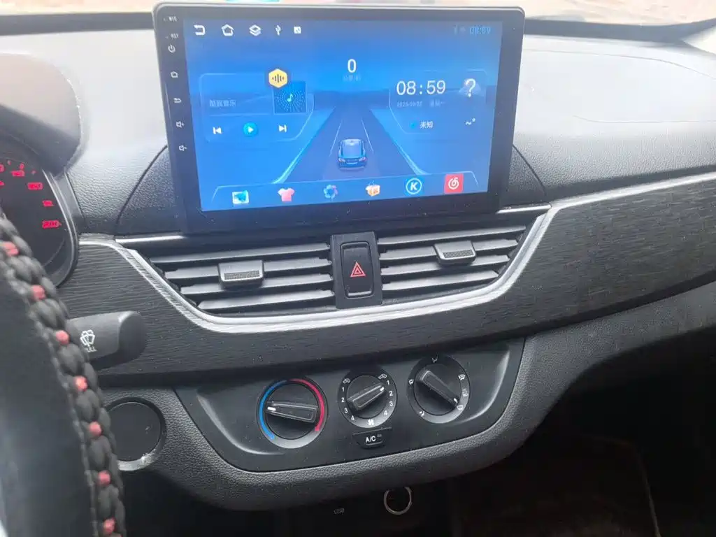 Baojun 310 — миниатюра 14