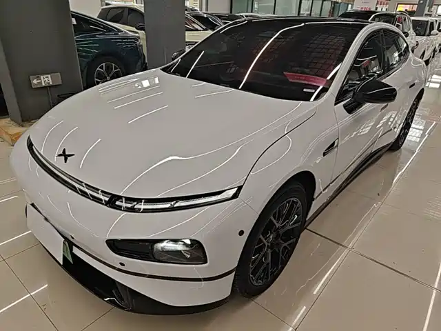 2024 Xpeng P7