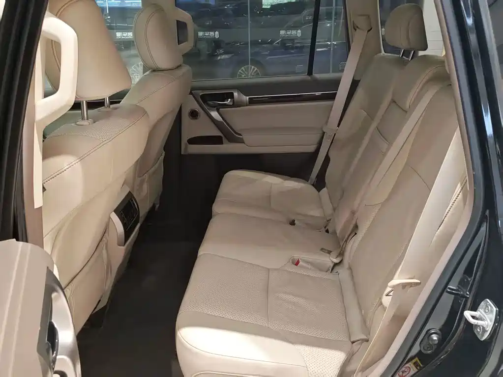 Lexus GX — миниатюра 16