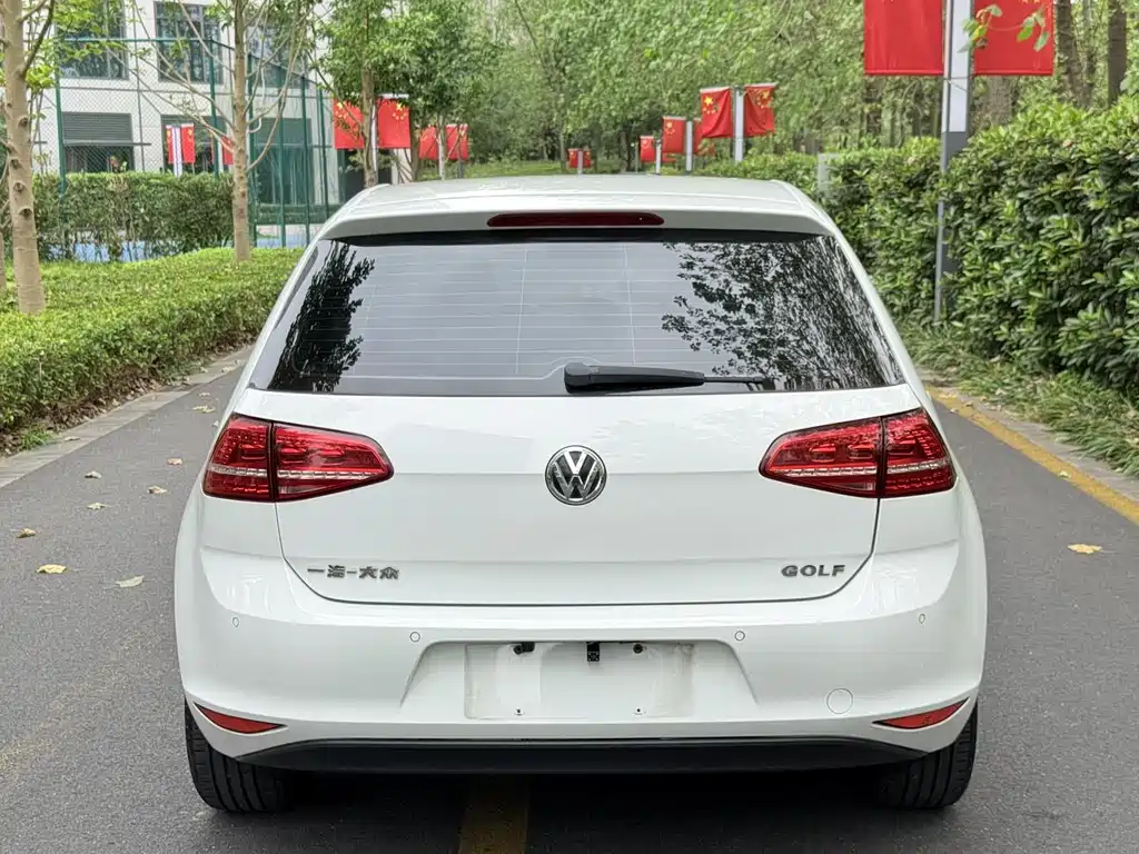 Volkswagen Golf — миниатюра 8