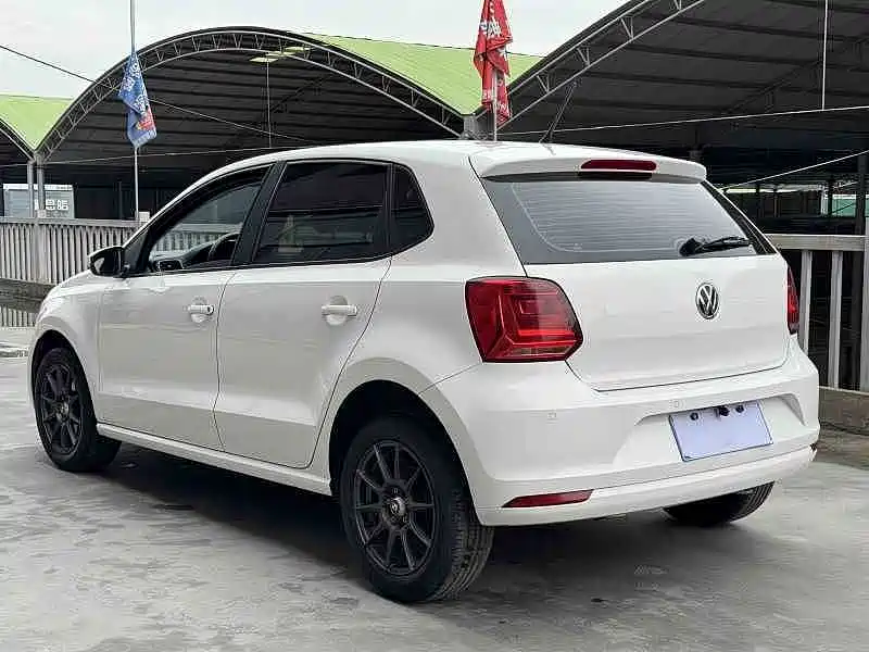 Volkswagen Polo — миниатюра 4